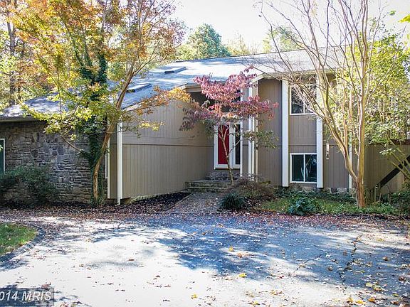 2nd image of 19382 Shakle Ln