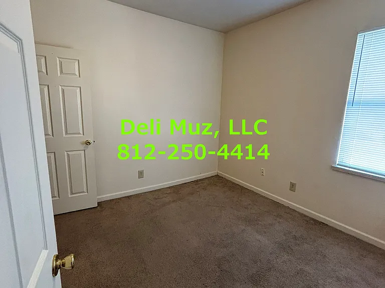 1427 Culver Dr #B — Photo 14