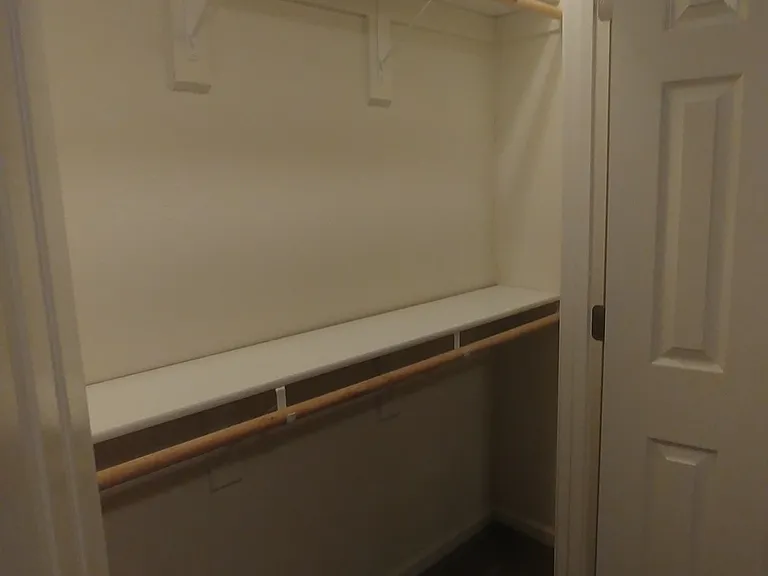 2802 Sutton Pl #2802 — Photo 33
