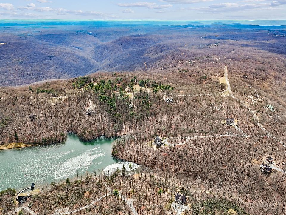 28th image of this home