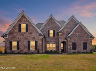 4365 Edison Dr, Nesbit, MS 38651