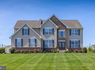 207 Maria Elena Dr, Mullica Hill, NJ