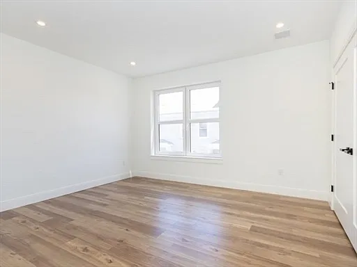 2 Neponset Ave — Photo 4