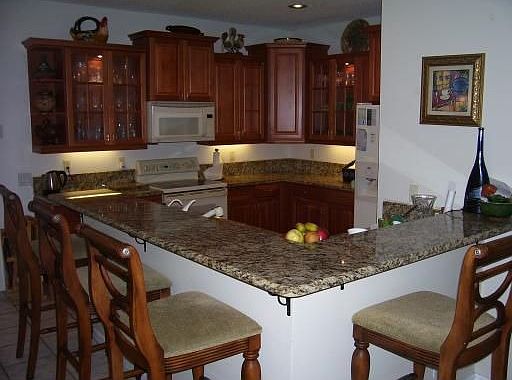 2nd image of 1006 Bluewood Ter