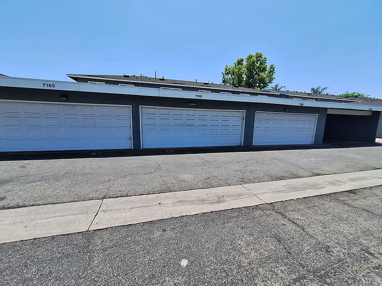 7152 Santa Inez Cir — Photo 34
