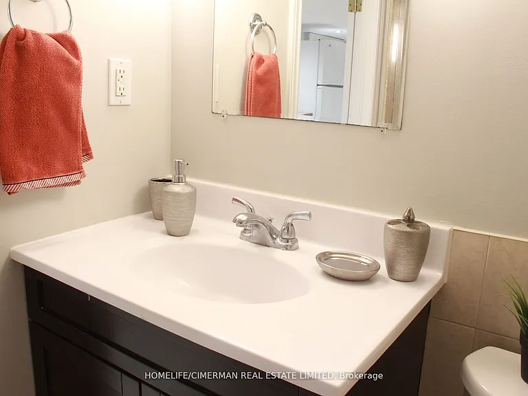 618 Winona Dr #BASEMENT — Photo 15