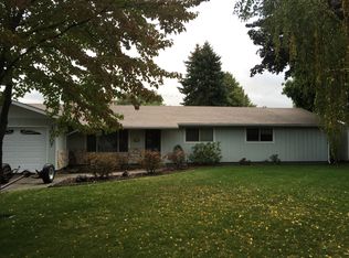 10307 Emily Dr, Island City, OR