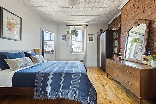 Rented by Corcoran | media 2