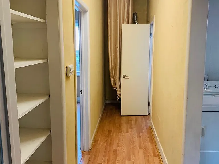 1645 E Cherry St — Photo 10