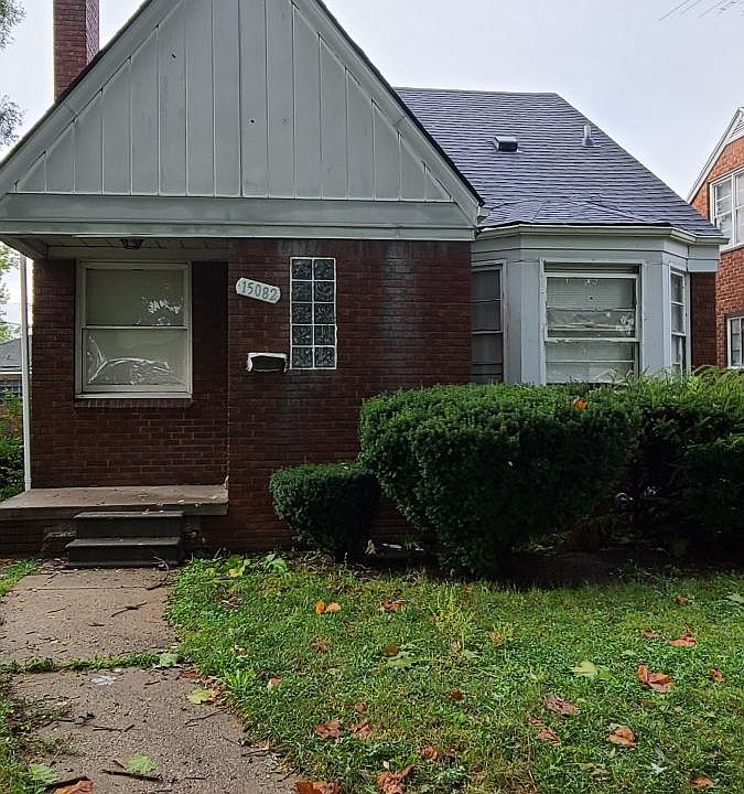 1st image of 15082 Troester St