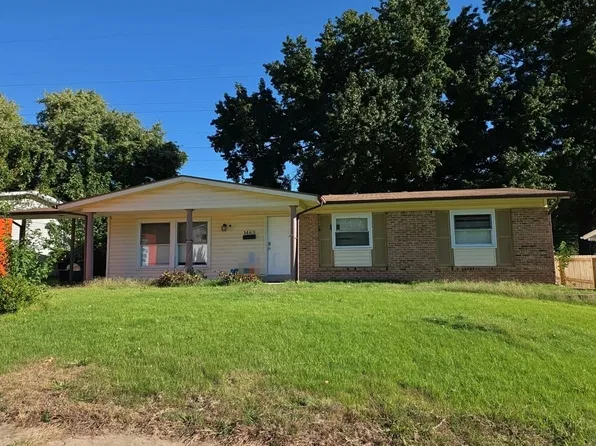 1465 Verlene Dr, Florissant, MO 63031