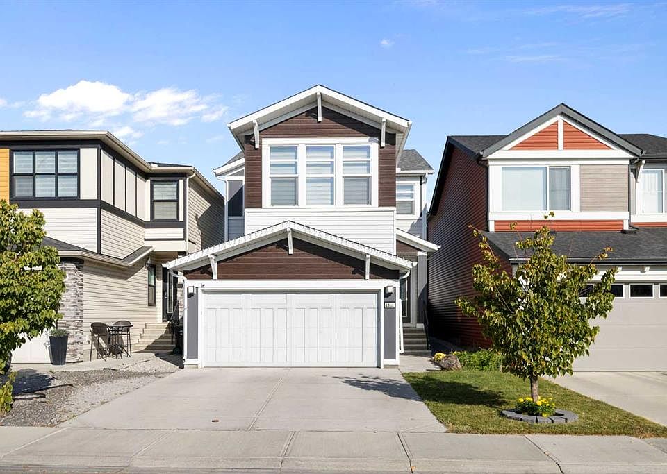 1st image of 43 Seton Rise SE