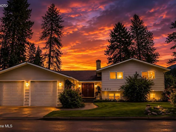 301 Woodland Dr, Pinehurst, ID 83850