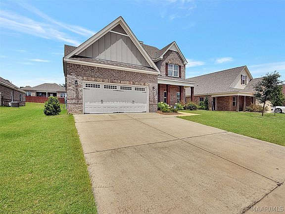 2nd image of 1223 McClain Dr