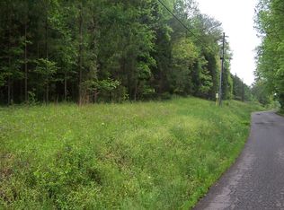 76 Brown Loop Spur NW, Cartersville, GA 30121