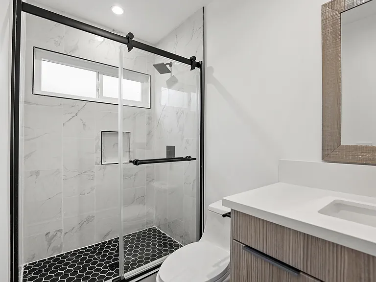 8777 Cadillac Ave #B — Photo 10
