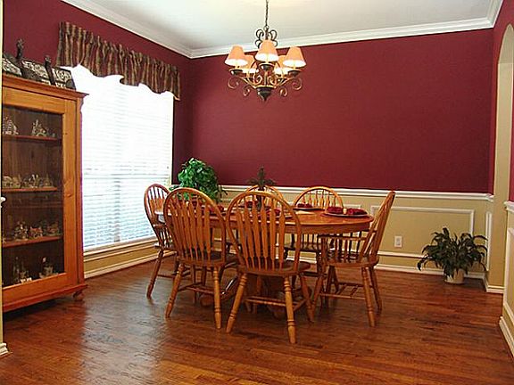 5th image of 9601 Millstream Dr