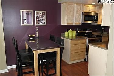 5th image of 19000 Lake Rd APT 823