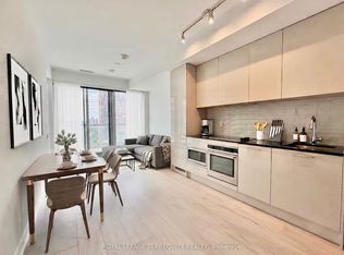 3 Gloucester St #1611, Toronto, ON M4Y0C6