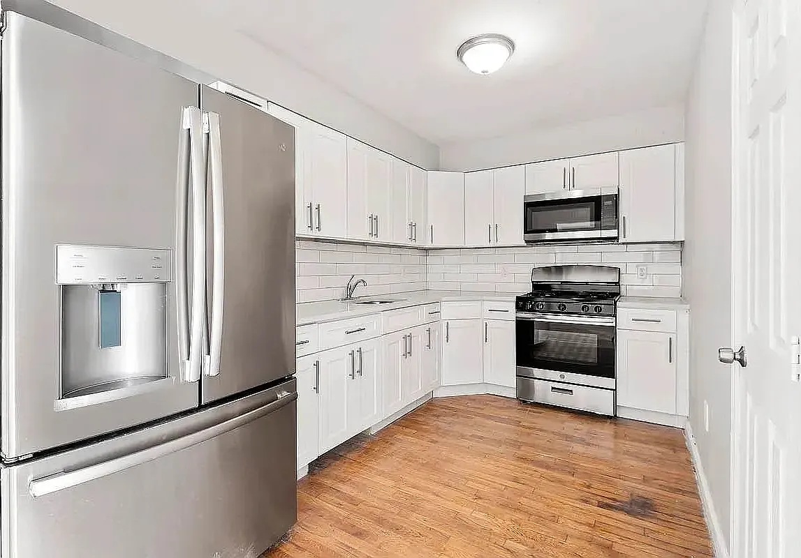 3611 Barnes Avenue — Photo 3