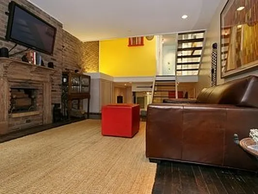 Sold by Corcoran | media 22