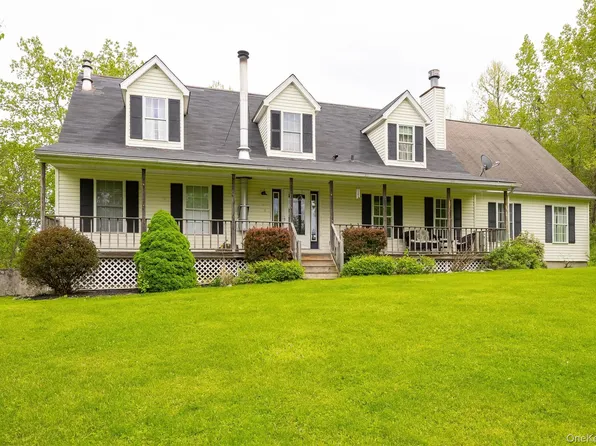 1763 County Route 19, Red Hook, NY 12571