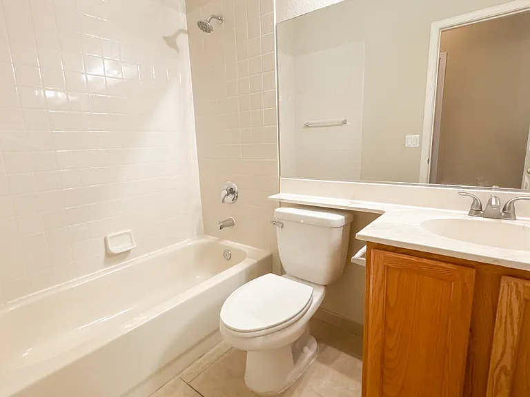 10724 Windrose Point Ave — Photo 28