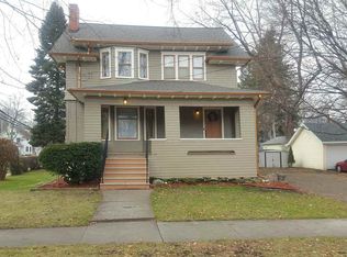 814 3rd St, Jackson, MI 49203