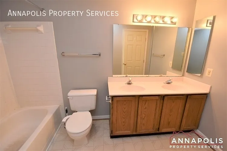 2455 Warm Spring Way — Photo 9
