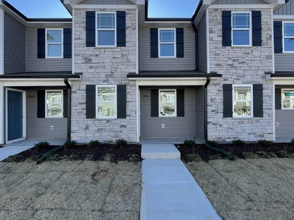 1045 Peony Ln, Youngsville, NC