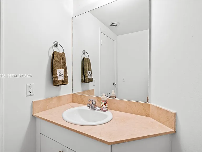 701 Brickell Key Blvd #604 — Photo 39