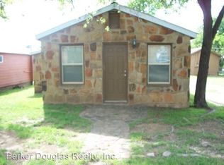 707 South St, Graham, TX 76450