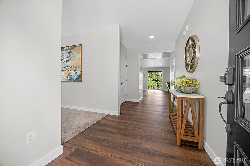 5th image of 13121 287th Avenue SE