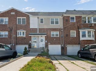 106 Country Village Rd, Jersey City, NJ 07305