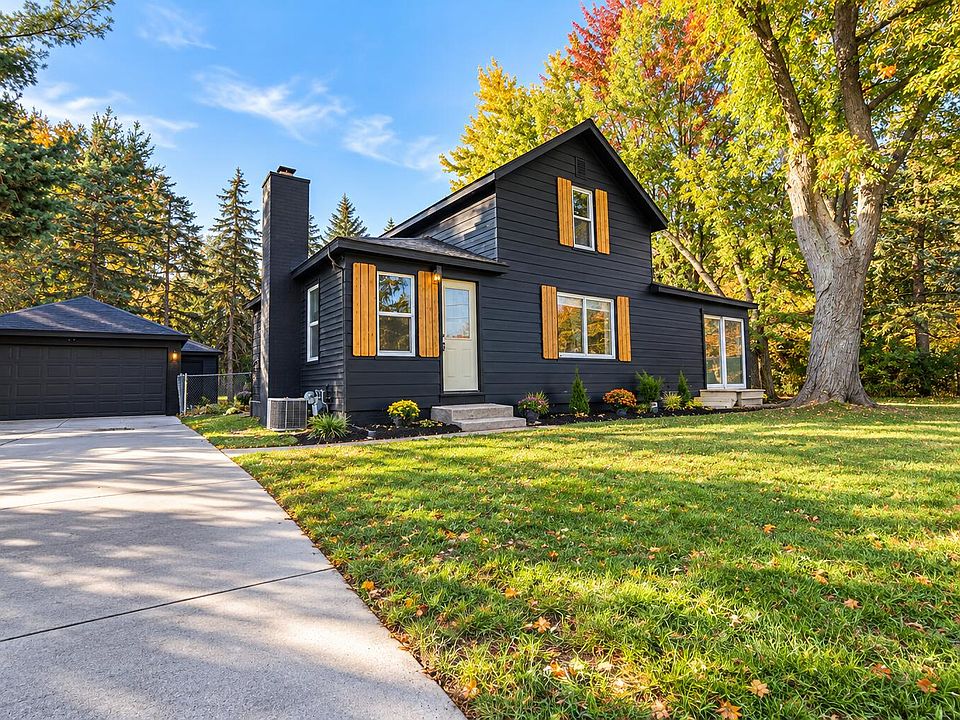 1st image of 3356 52nd St SW