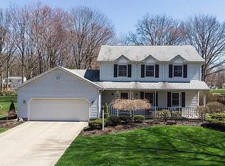 230 Fox Run, Cortland, OH