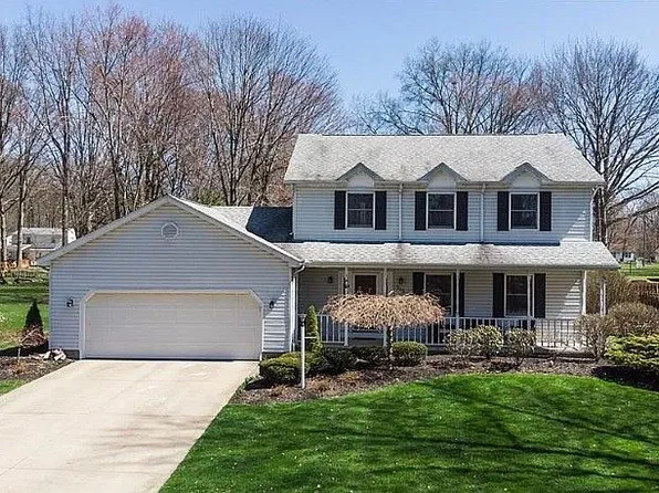 230 Fox Run, Cortland, OH 44410