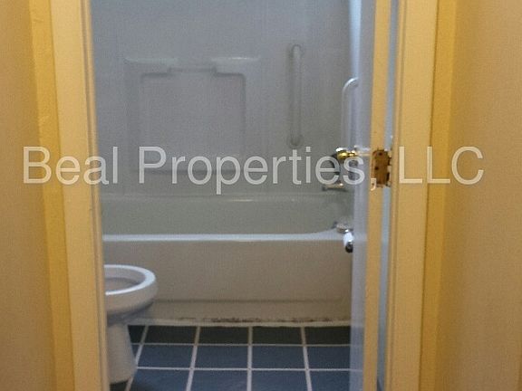 2nd image of 1810 Carol Ann Ave