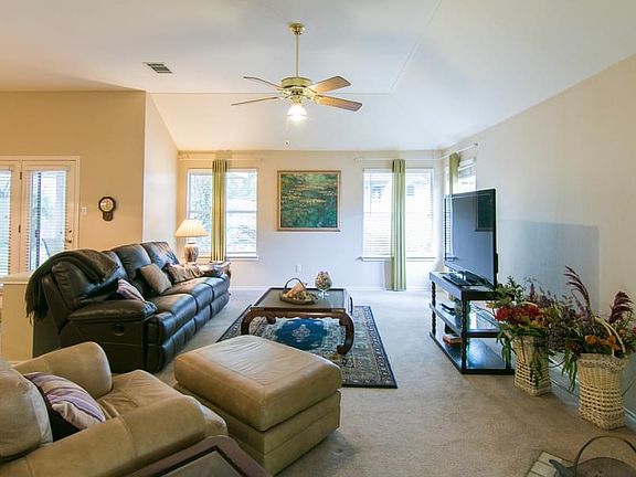 3rd image of 5717 Fitchwood Ln