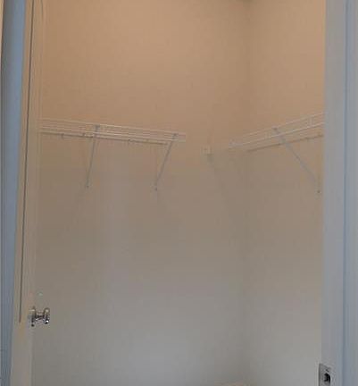 3rd image of 852 Riverlawn Pl