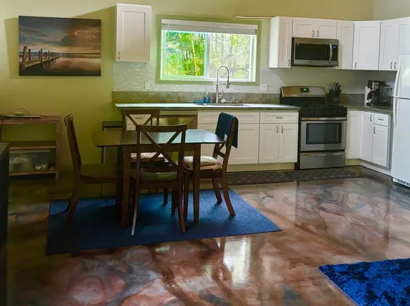 15-2008 18th Ave, Keaau, HI 96749