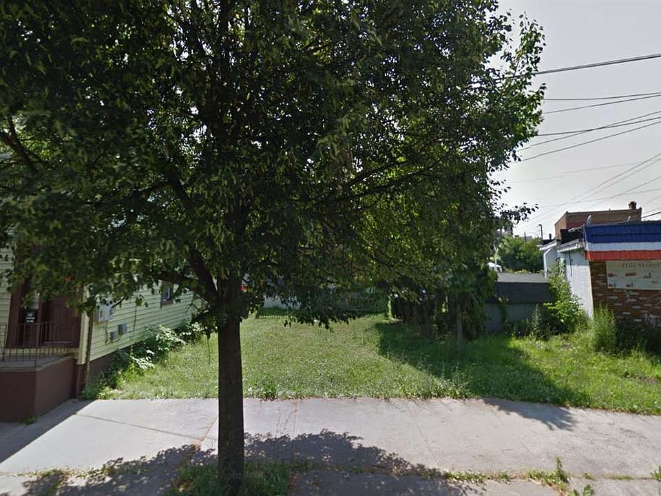 2nd image of 97 Hill St