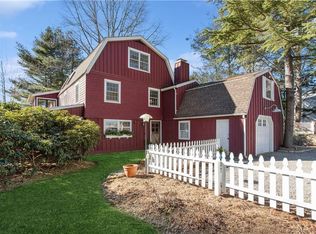 1 Valley Field Rd, Westport, CT 06880