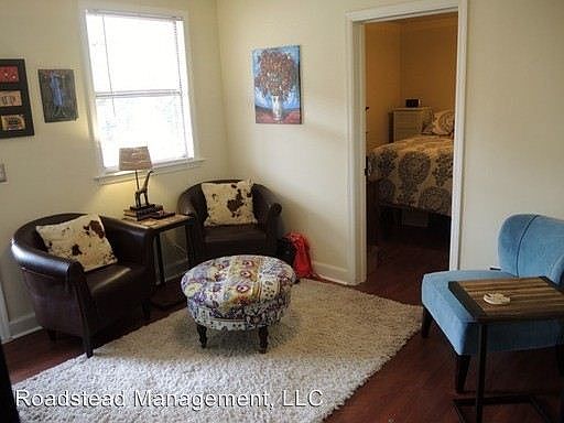 2nd image of 43 Rose Ln