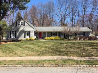 2 Gunther St, Mendham, NJ 07945