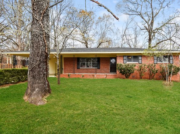 256 Garden Dr