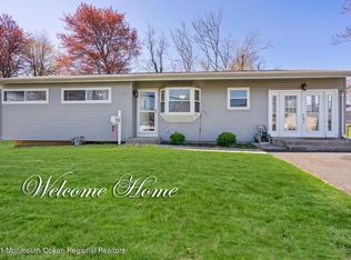 47 Harvard Rd, Parlin, NJ 08859