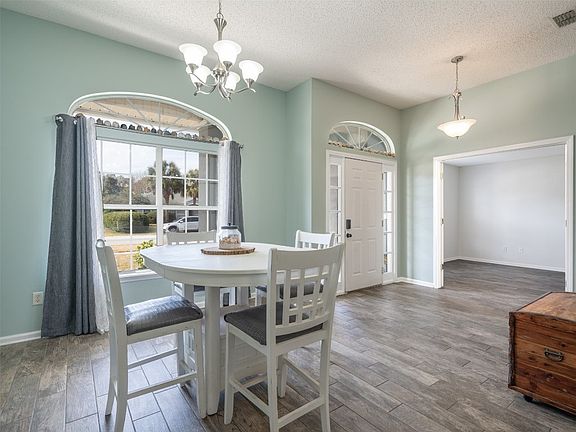 4th image of 23963 Flora Parke Blvd