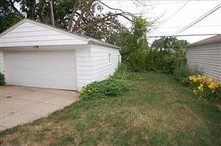 5th image of 17632 Cannon Ave