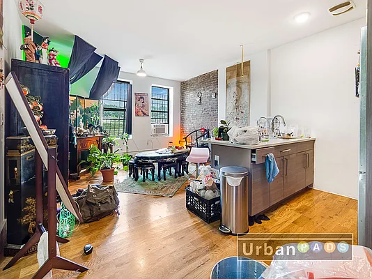 Rented by Urban Pads | media 7
